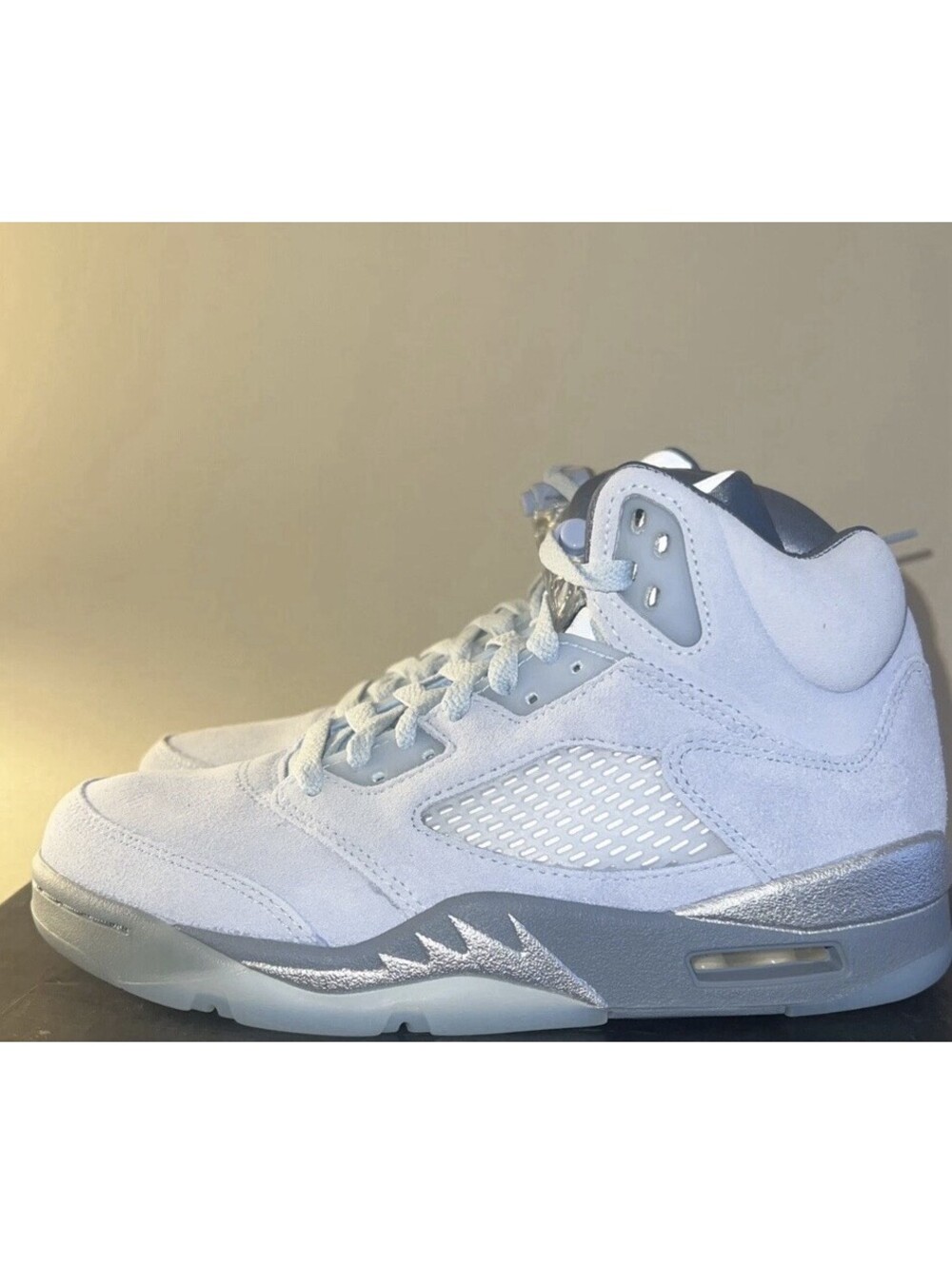 Size 6W / 4.5M- Nike Air Jordan 5 Retro Blue Bird 2021 Suede UNC Carolina